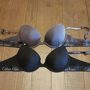 NWOT Calvin Klein Bra Set